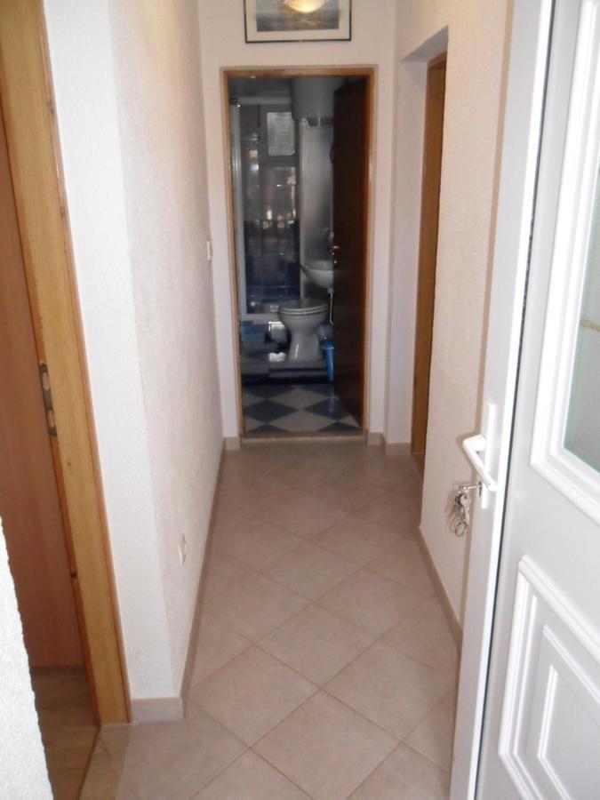 Apartments With A Parking Space Vodice - 13973 Exterior photo